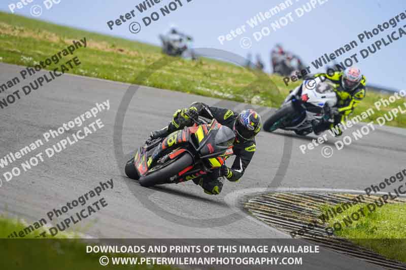 anglesey no limits trackday;anglesey photographs;anglesey trackday photographs;enduro digital images;event digital images;eventdigitalimages;no limits trackdays;peter wileman photography;racing digital images;trac mon;trackday digital images;trackday photos;ty croes